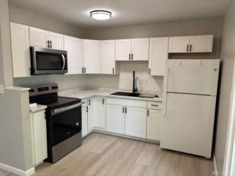 2014 Vermont Drive, Xenia, OH 45385 Photo 9