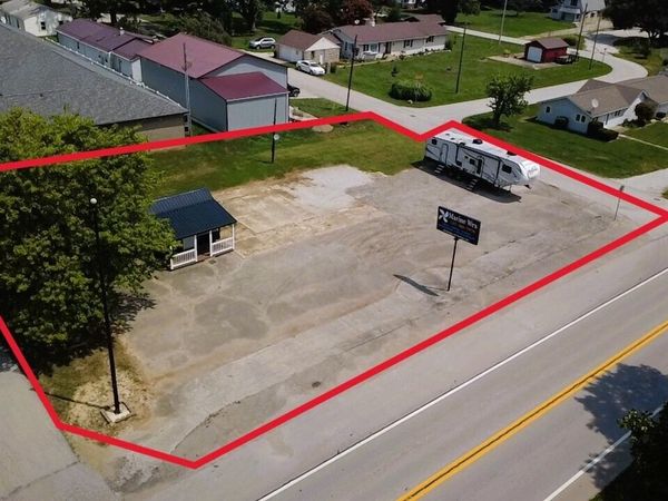 221 E Pat Rady Way , Bainbridge, IN 46105