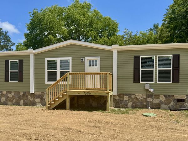 1586 Hwy. 25 70, Newport, TN 37821