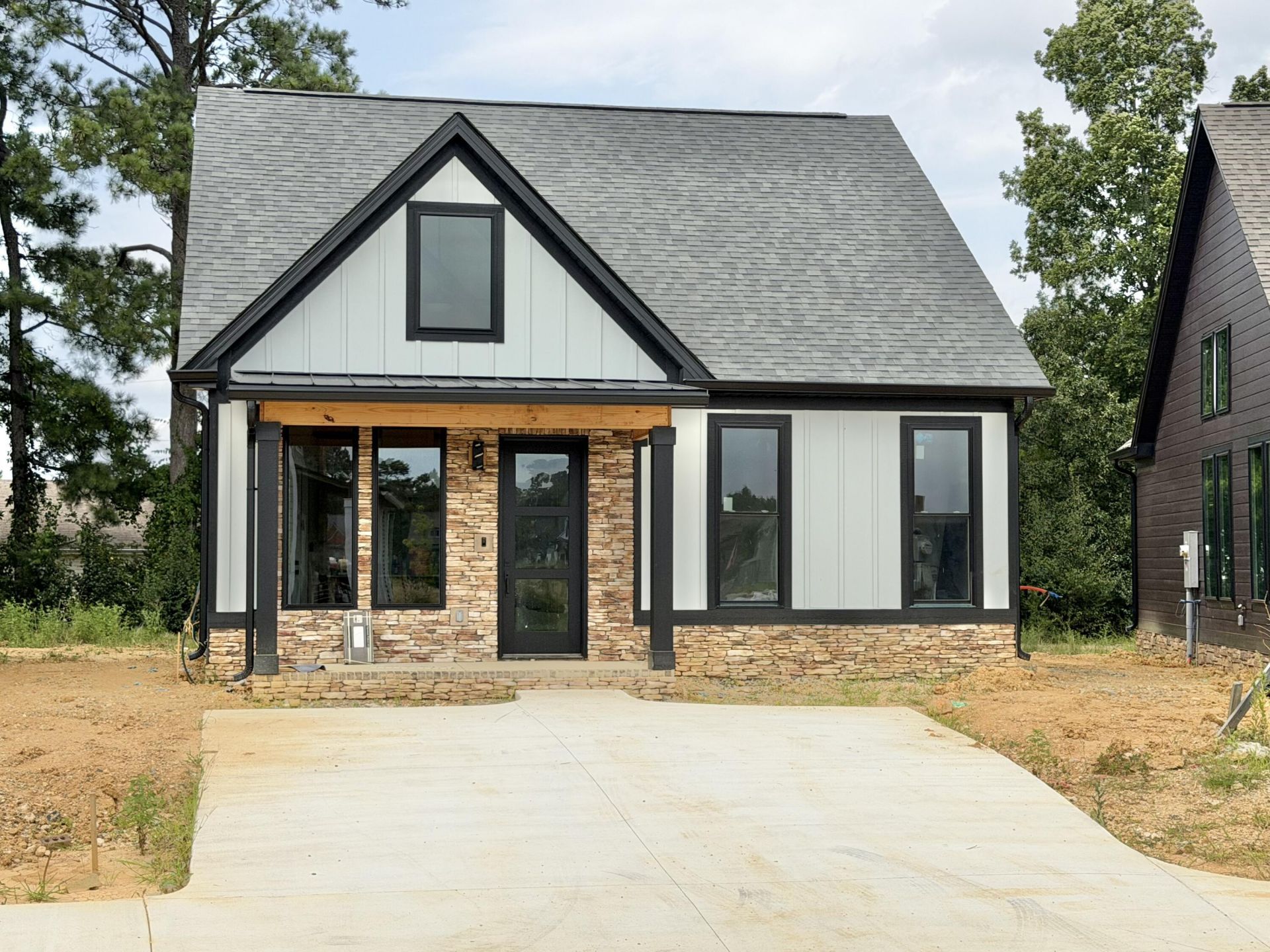 307 Idle Place Circle, Rossville, GA 30741 Main Photo