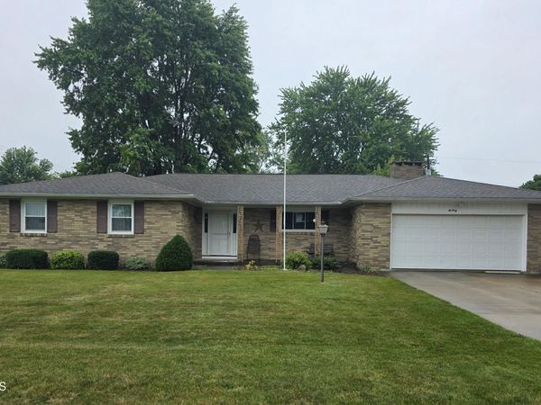 640 Prospect Street , Leipsic, OH 45856