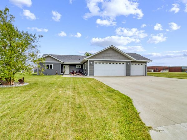 408 Garfield Lane, Lake Park, MN 56554