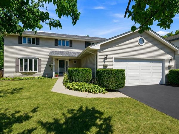 6975 Center Avenue, Hanover Park, IL 60133