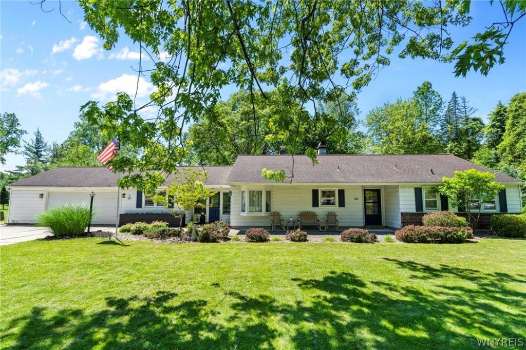 50 Maple Drive , Bowmansville, NY 14026 Main Photo