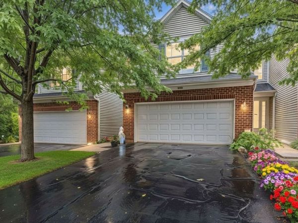 1011 N South Elgin Boulevard , South Elgin, IL 60177