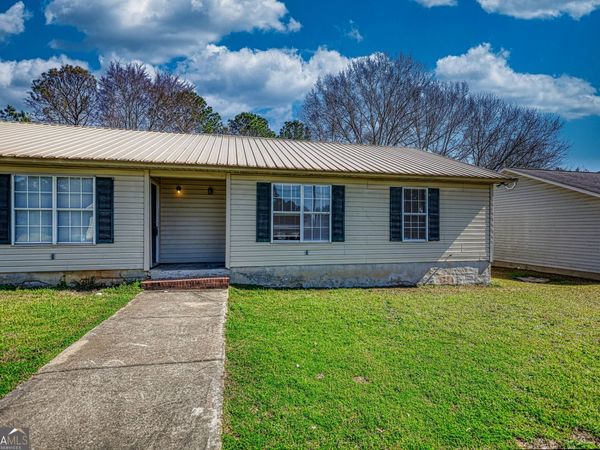 2313 Laura Court NE, Milledgeville, GA 31061