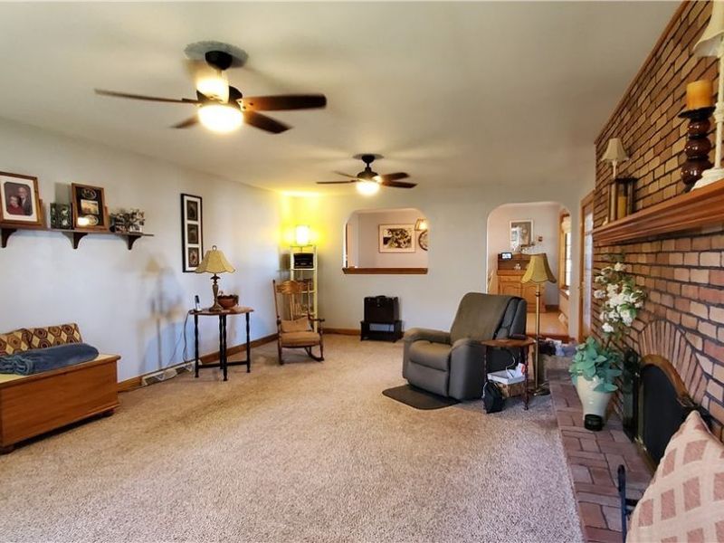 10830 Wilma Avenue NE, Alliance, OH 44601 Photo 10