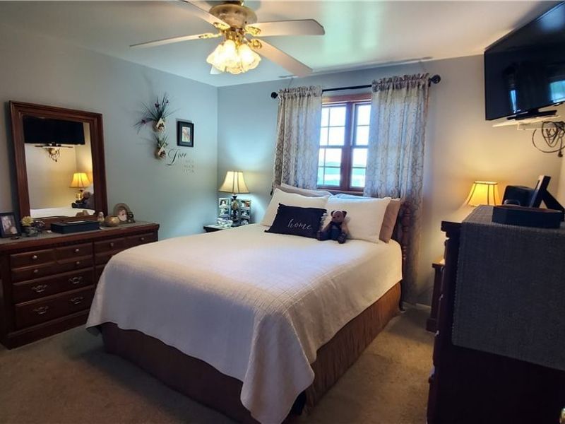 10830 Wilma Avenue NE, Alliance, OH 44601 Photo 13