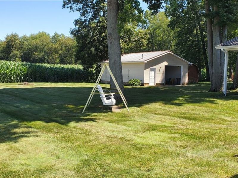 10830 Wilma Avenue NE, Alliance, OH 44601 Photo 25
