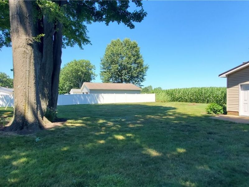 10830 Wilma Avenue NE, Alliance, OH 44601 Photo 31