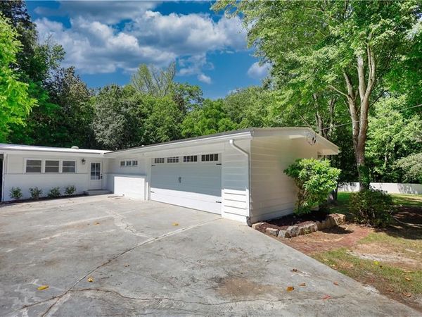 2143 Melante Drive , Atlanta, GA 30324