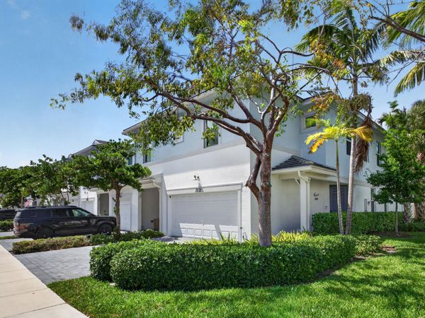 1835 Sandpiper Pointe Place, Deerfield Beach, FL 33442