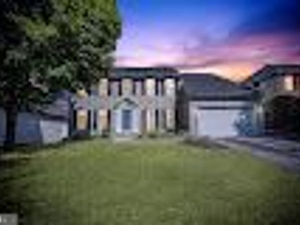 10 FIONA WAY, BRUNSWICK, MD 21758
