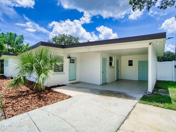 1338 PINEWOOD Road, Jacksonville Beach, FL 32250