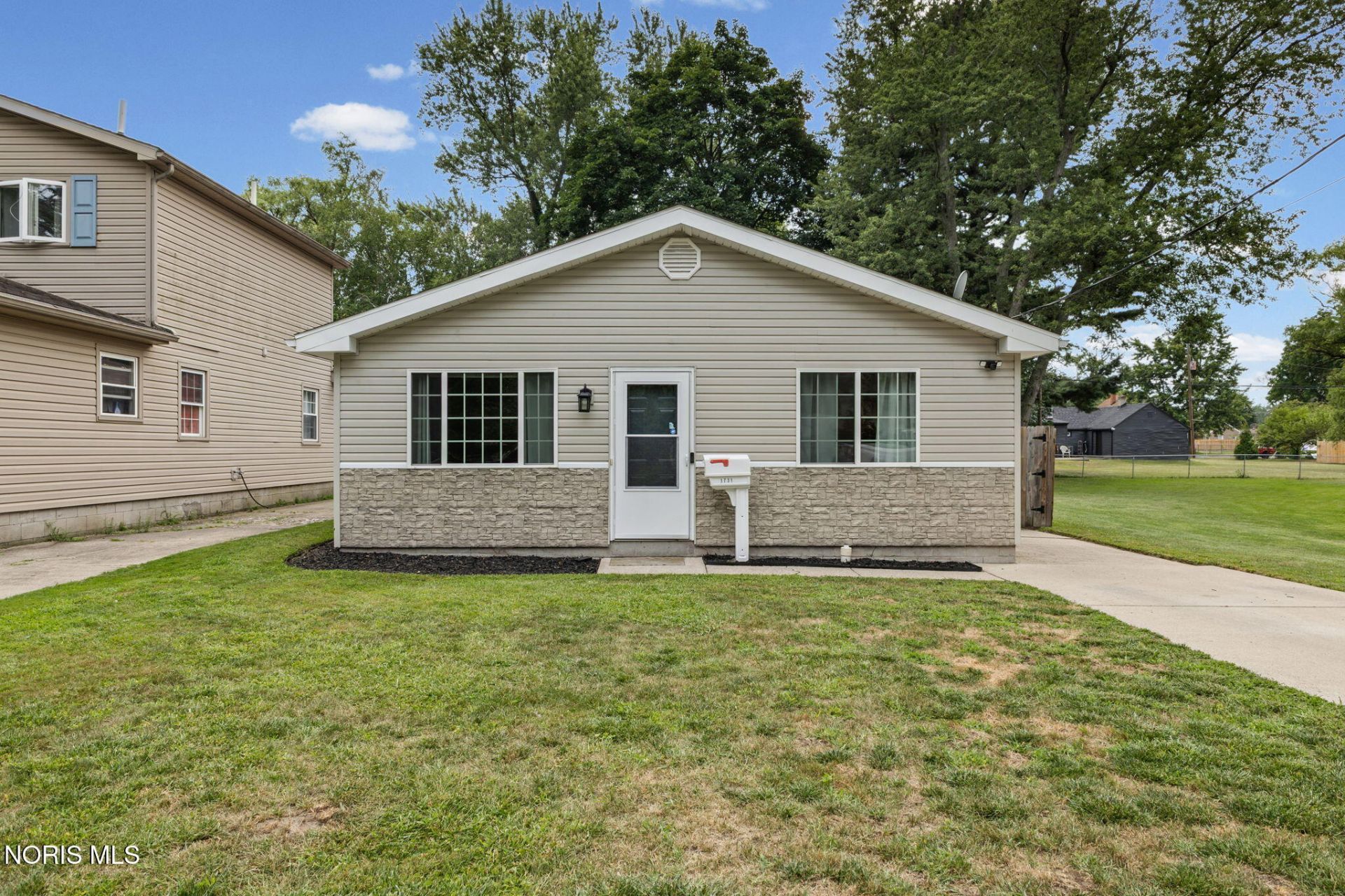 1731 Harlan Road, Toledo, OH 43615 Main Photo