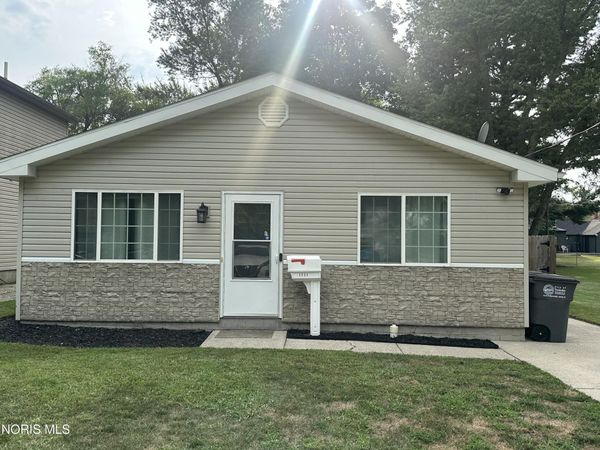 1731 Harlan Road , Toledo, OH 43615