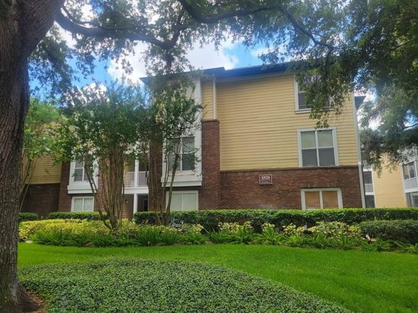 10024 STRAFFORD OAK COURT , Unit 813, TAMPA, FL 33624