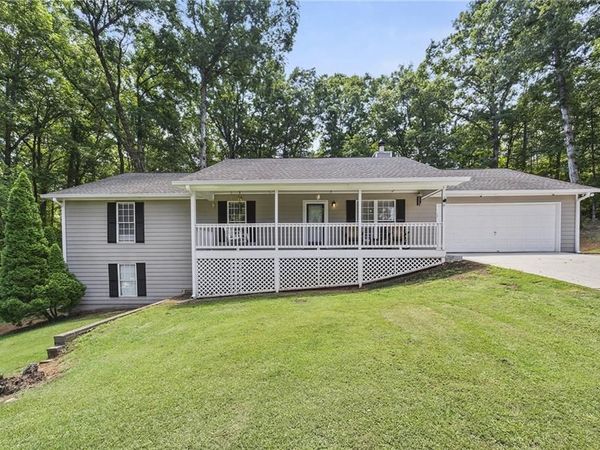 515 Creek View Place , Mcdonough, GA 30252