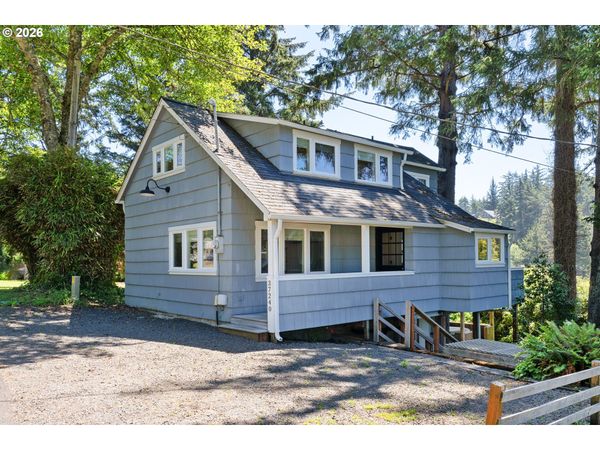 37240 N 2nd ST, Manzanita, OR 97130