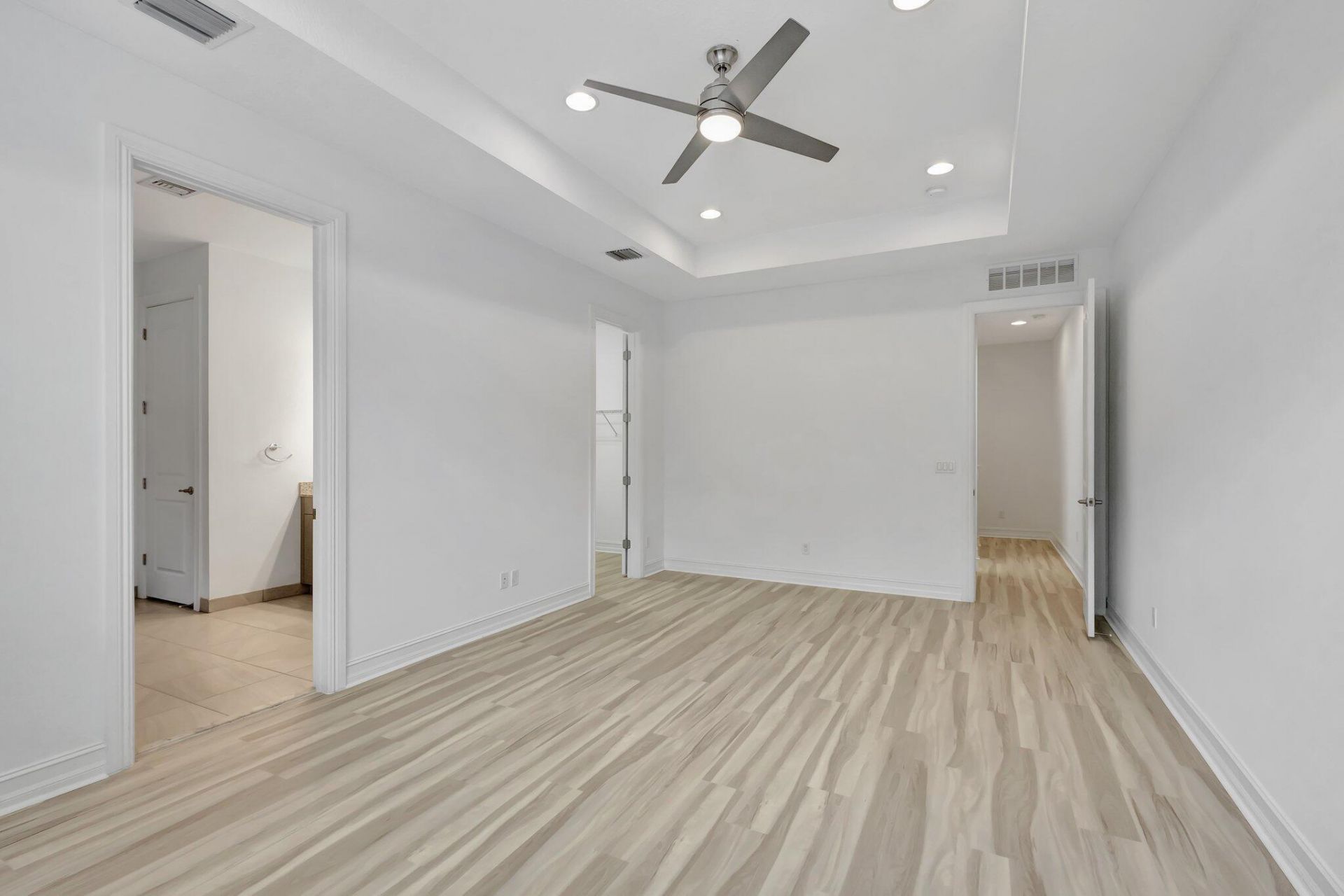 91 Palm Lane, Royal Palm Beach, FL 33411 Photo