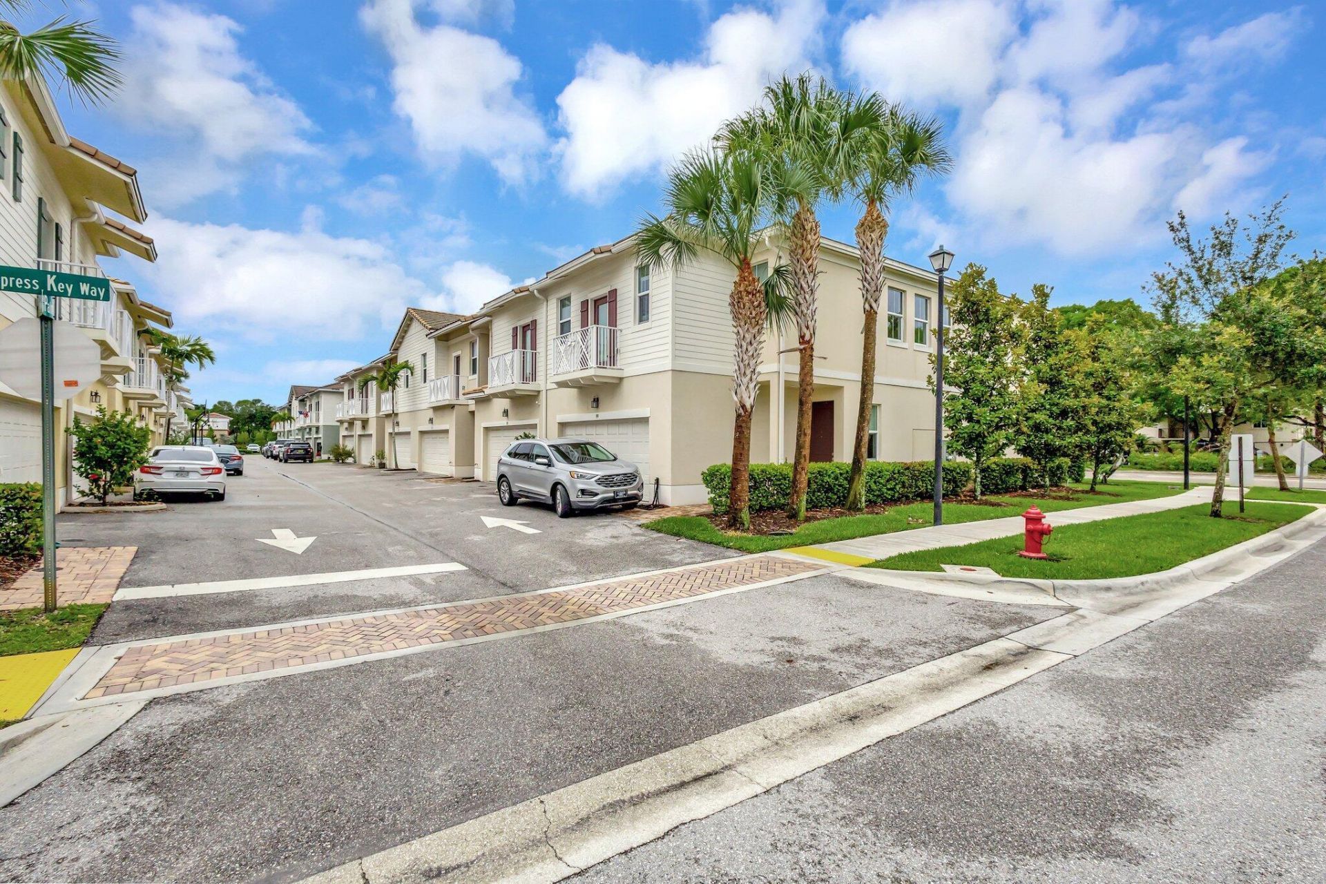 91 Palm Lane, Royal Palm Beach, FL 33411 Photo