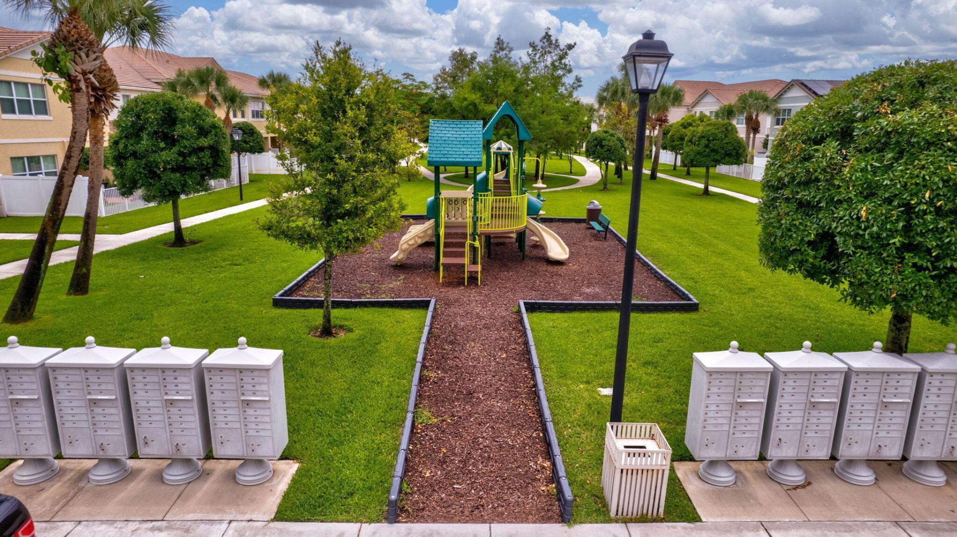 91 Palm Lane, Royal Palm Beach, FL 33411 Photo