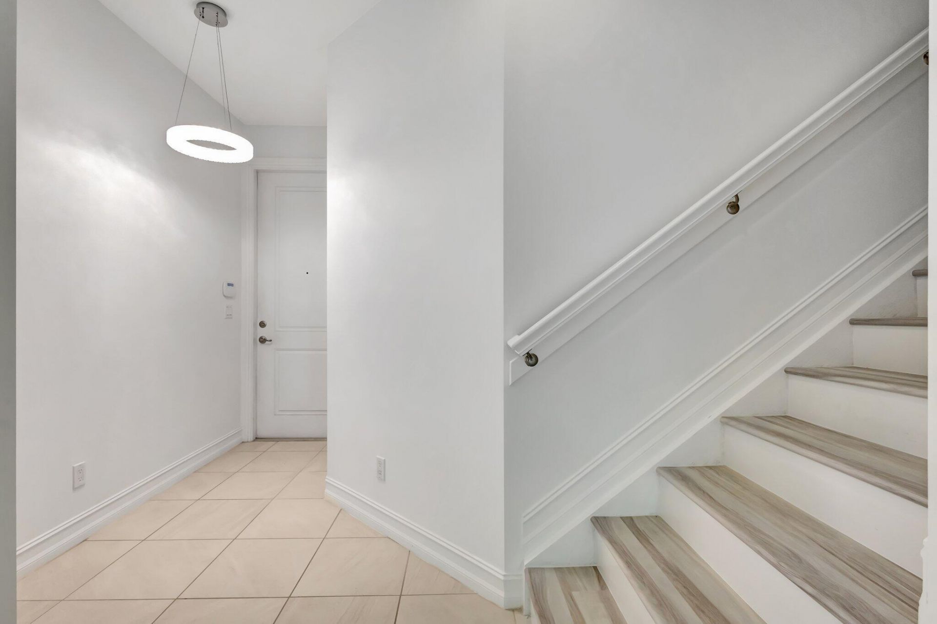 91 Palm Lane, Royal Palm Beach, FL 33411 Photo