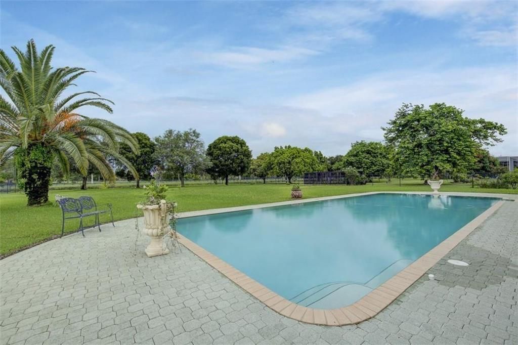 4053 SW 141st Avenue, Davie, FL 33330 Photo