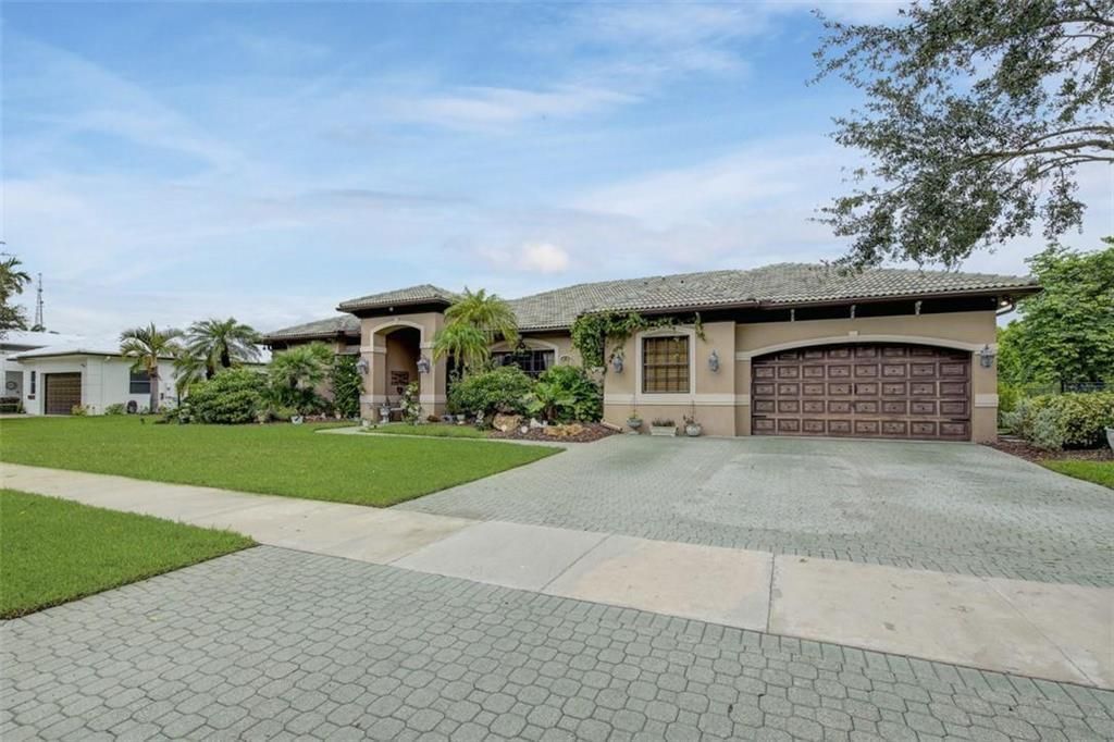 4053 SW 141st Avenue, Davie, FL 33330 Photo