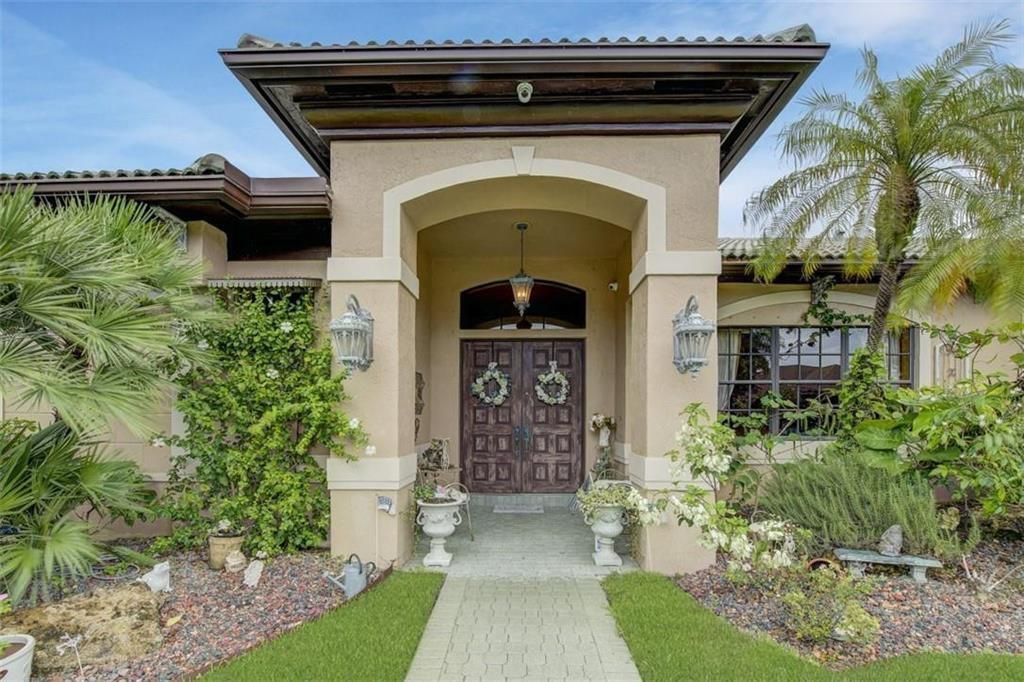 4053 SW 141st Avenue, Davie, FL 33330 Photo