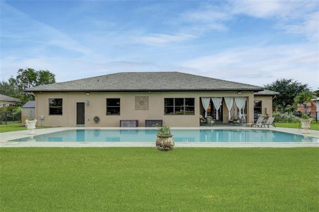 4053 SW 141st Avenue, Davie, FL 33330 Photo