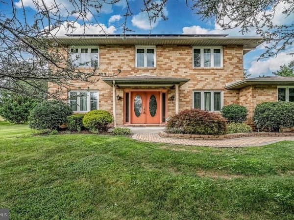 1381 SUMNEYTOWN PIKE , LANSDALE, PA 19446