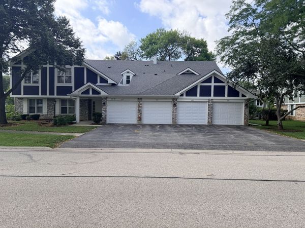 251 Coventry Circle , Unit 251, Vernon Hills, IL 60061