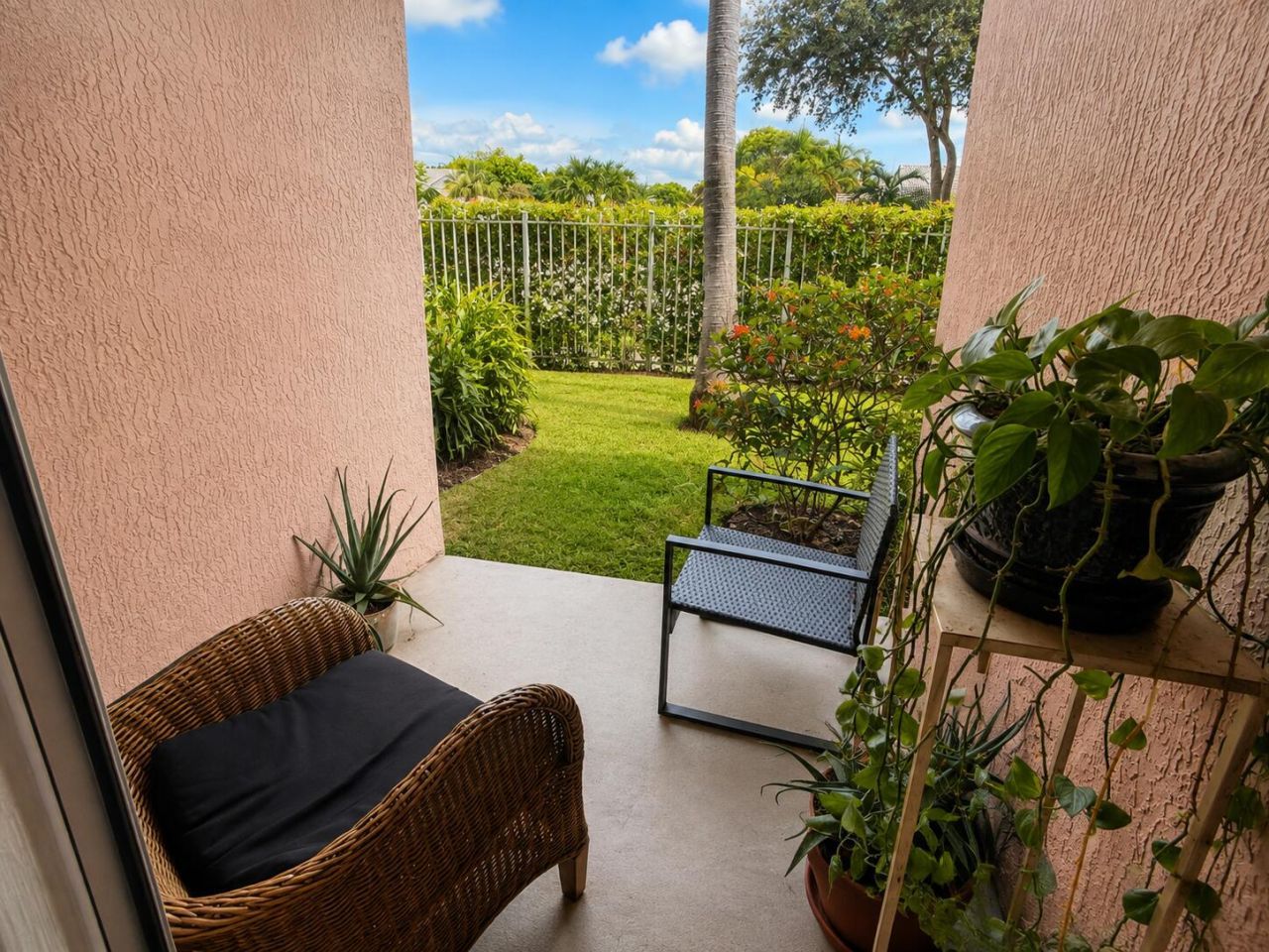 3271 Sabal Palm Manor, Unit 106, Hollywood, FL 33024 Photo