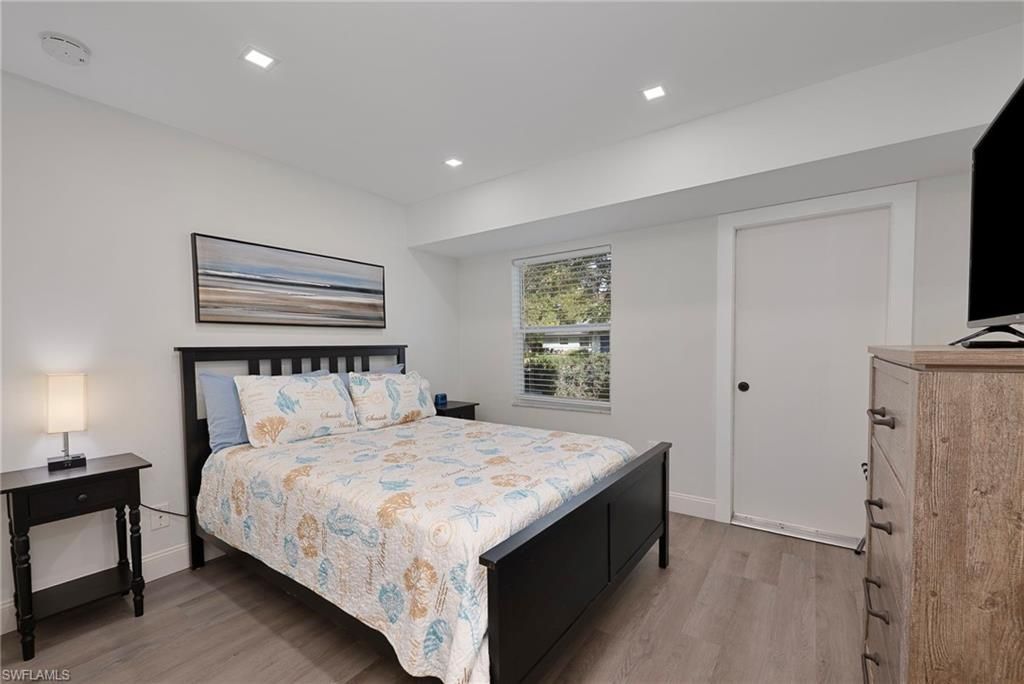 27218 Barefoot Ln, Bonita Springs, FL 34135 Photo