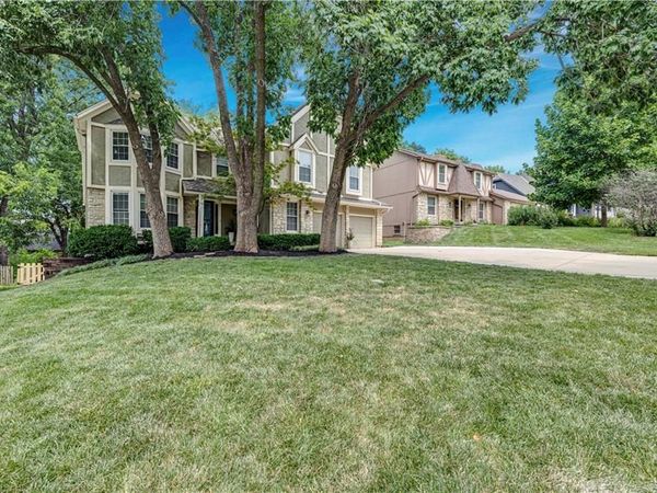 11509 Carter Street, Overland Park, KS 66210