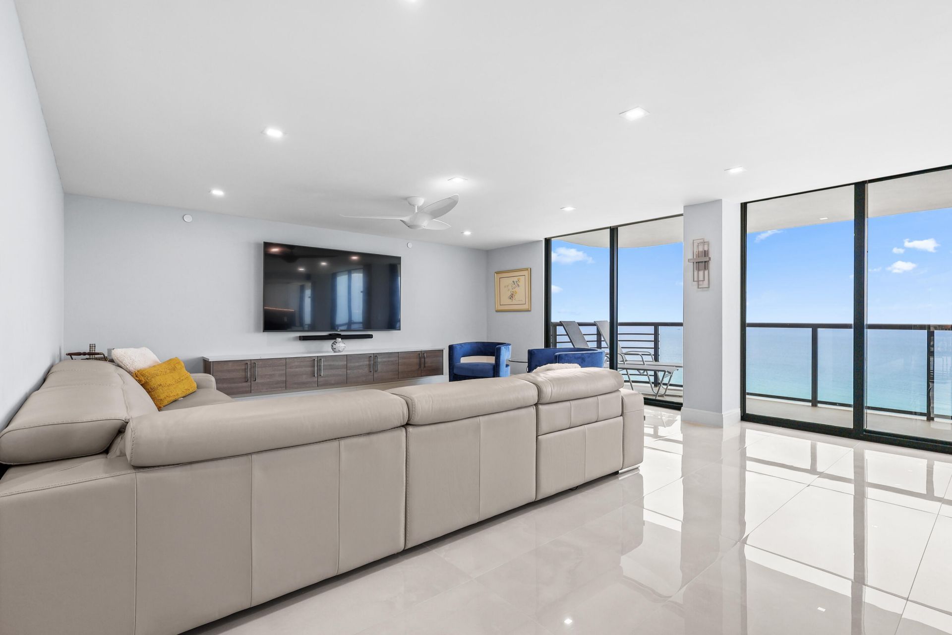 250 S Ocean Boulevard, Unit 15D, Boca Raton, FL 33432 Photo