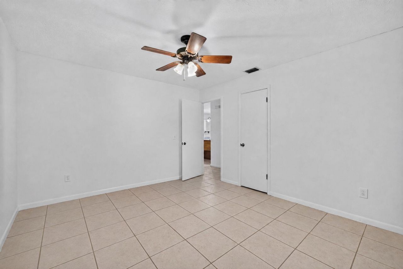 6868 E Center Street, Okeechobee, FL 34974 Photo