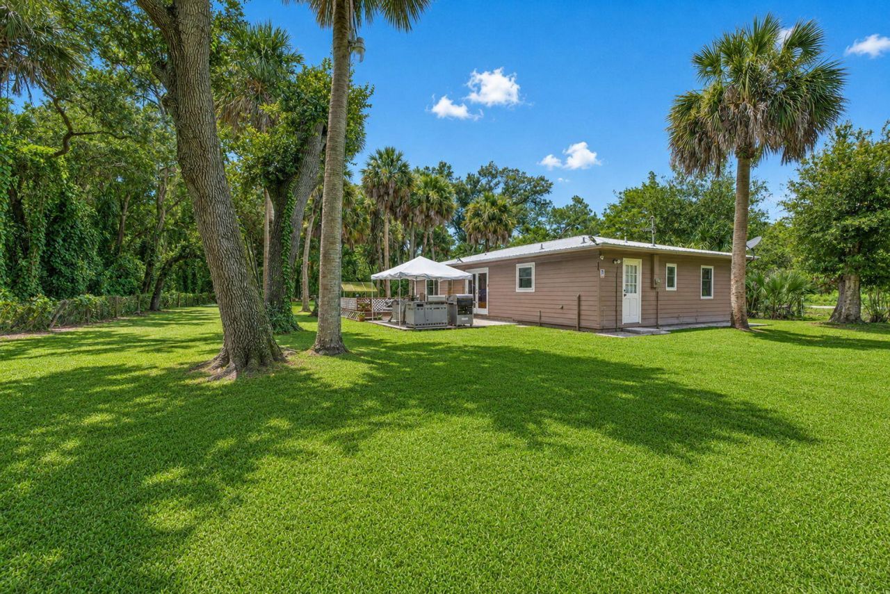 6868 E Center Street, Okeechobee, FL 34974 Photo