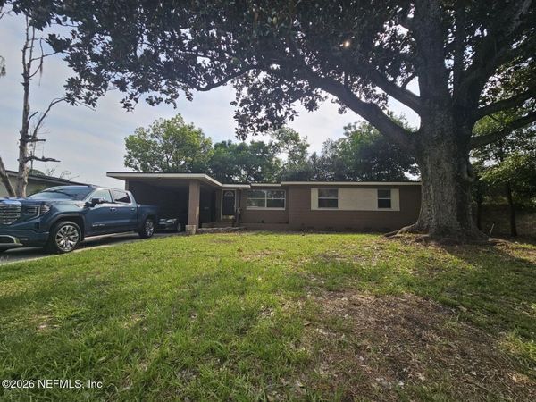 3139 CESERY Boulevard, Jacksonville, FL 32277