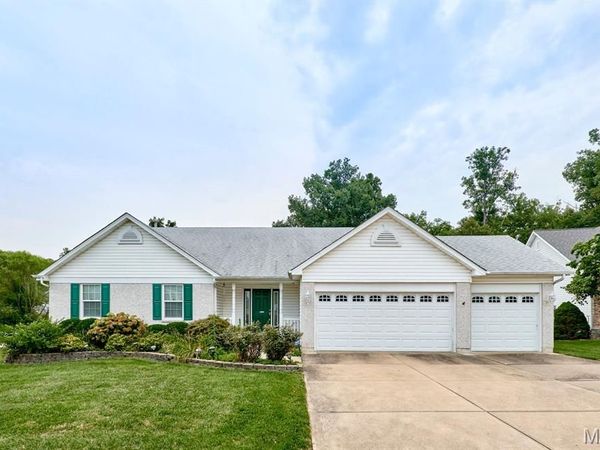 1516 Hibernation Hollow , Wentzville, MO 63385