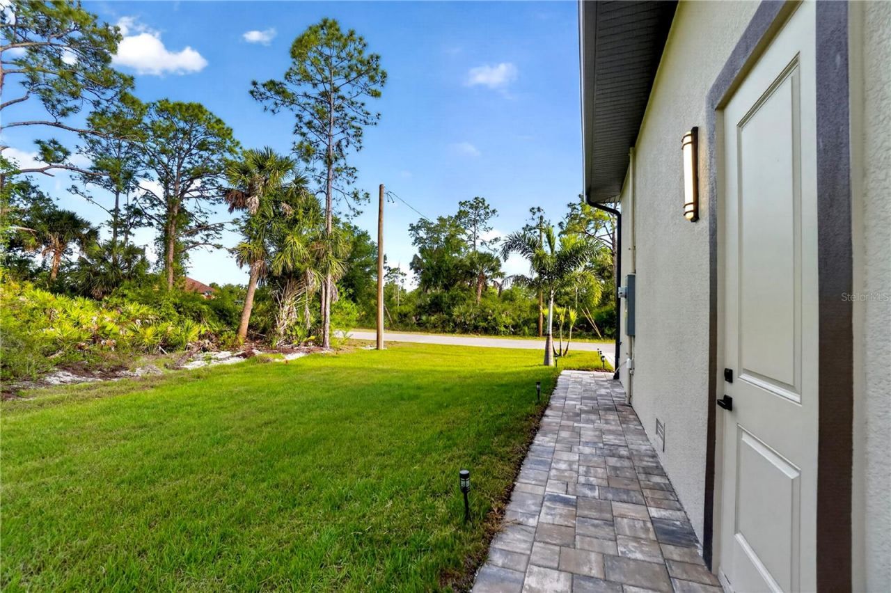 12252 Dietrich Avenue, Port Charlotte, FL 33953 Photo
