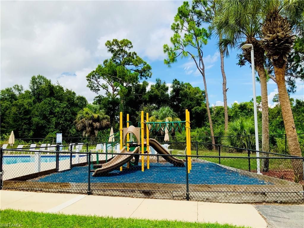 14816 Calusa Palms Dr, Unit 201, Fort Myers, FL 33919 Photo
