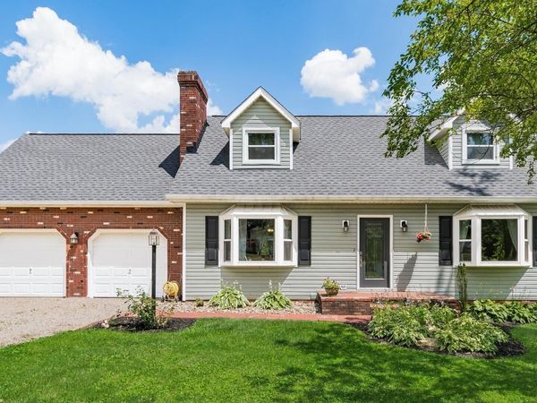 450 Jeffrey Lane , Zanesville, OH 43701