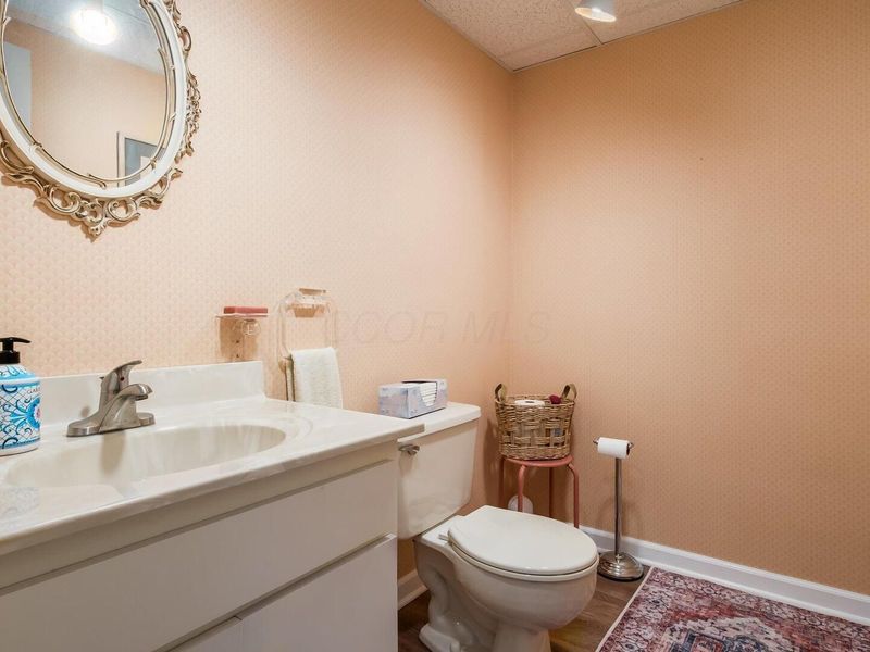 480 W Highland Drive , Zanesville, OH 43701 Photo 25