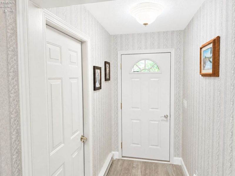 2106 Lakefield Drive, Huron, OH 44839 Photo 8