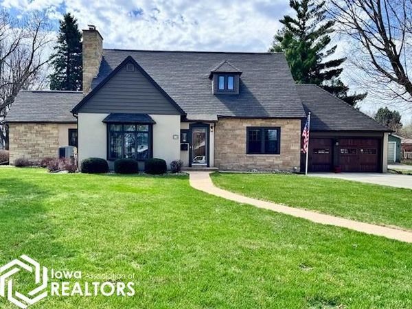 830 Courtright Street, Mapleton, IA 51034