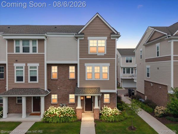2500 #38 Normandy Road W, Unit 38, Royal Oak, Mi 48073