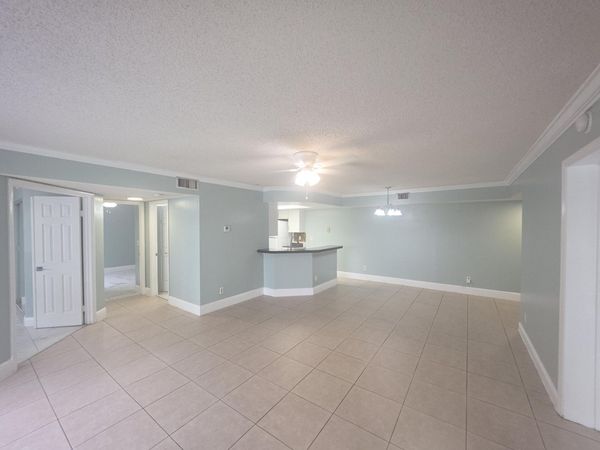 9166 W ATLANTIC Boulevard, Unit 1612, Coral Springs, FL 33071