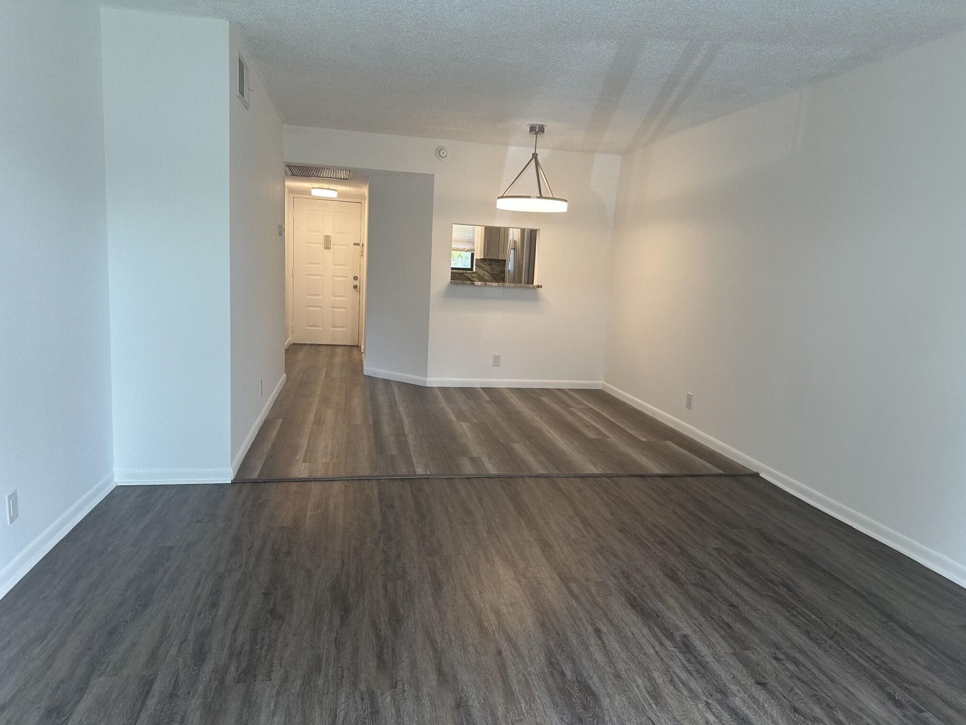 21915 Lake Forest Circle, Unit 106, Boca Raton, FL 33433 Photo